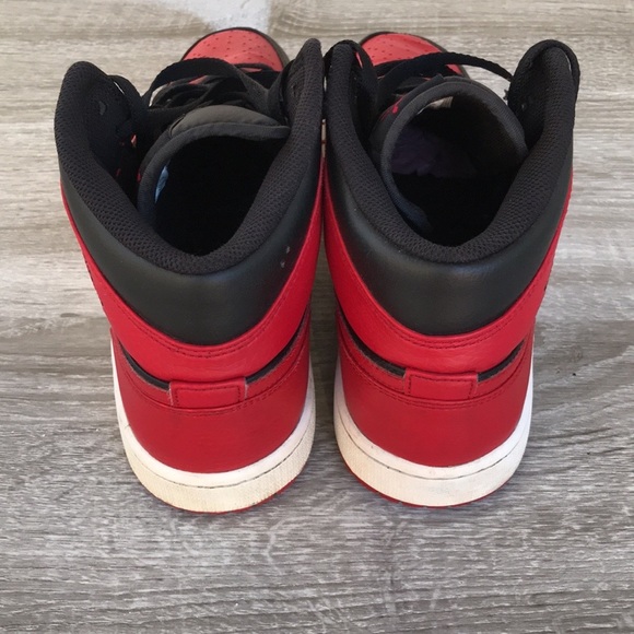 Nike Air Jordan 1s Mid Men's Shoes Sneakers - Picture 6 of 10